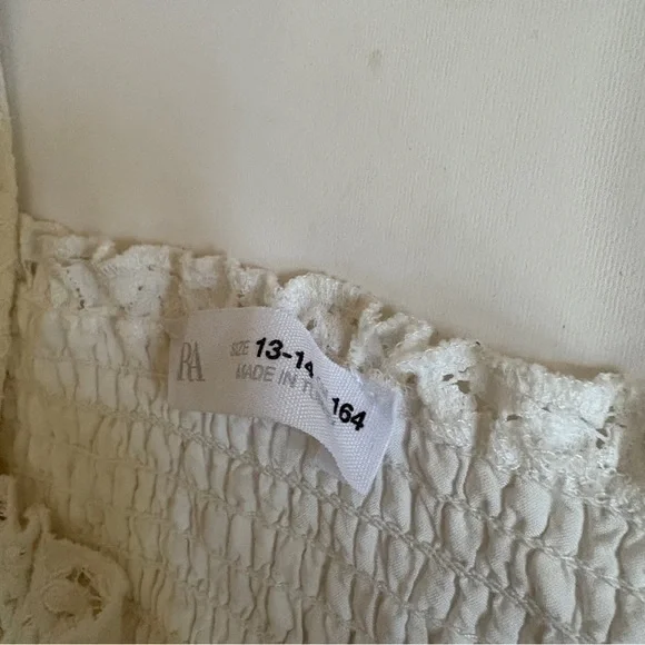 Zara lace off shoulder crop top smocked - Picture 3 of 4